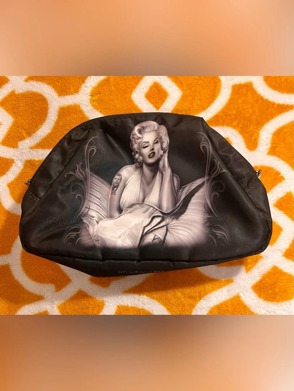 DGA Black/Gray Zipper Makeup Bag Pouch Marilyn Monroe Print 9 x 5 in
